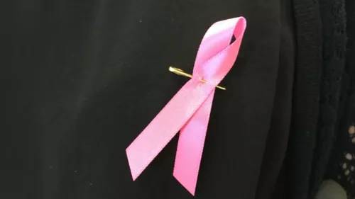 Dépistage du cancer du sein à l’hôpital de Blois (41-Loir et Cher) pour Octobre Rose
